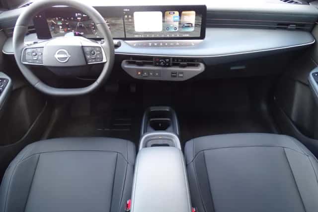 Nissan Leaf (2026) thumbnail 3