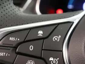 Renault Arkana (2024) thumbnail 25