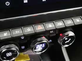 Renault Arkana (2024) thumbnail 39