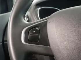 Renault Captur (2019) thumbnail 20