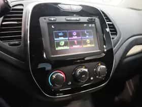 Renault Captur (2019) thumbnail 28