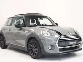 MINI Cooper (2016) thumbnail 5