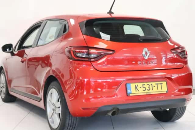 Renault Clio (2021) thumbnail 6
