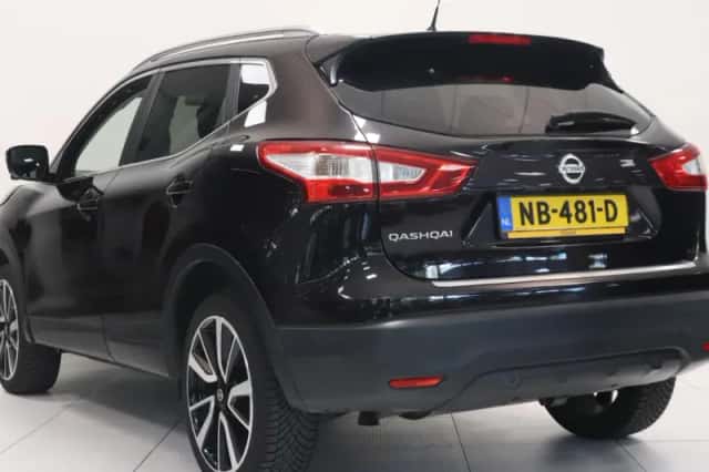 Nissan Qashqai (2017) thumbnail 6