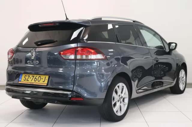 Renault Clio (2018) thumbnail 2