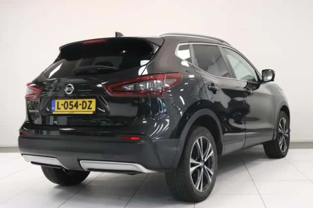 Nissan Qashqai (2021) thumbnail 2