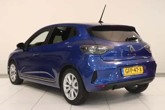 Renault Clio (2024) thumbnail 6