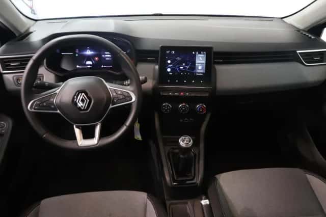 Renault Clio (2024) thumbnail 3