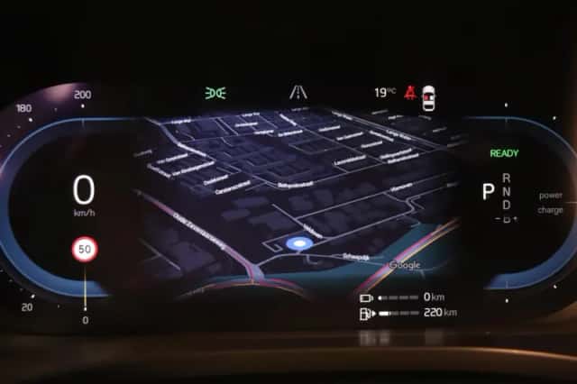 Volvo XC60 (2022) thumbnail 4