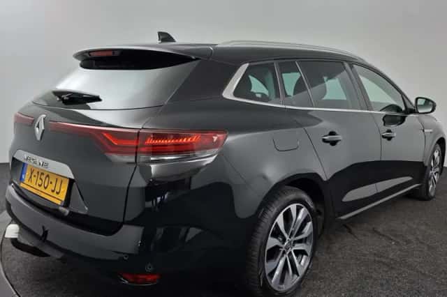 Renault Mégane (2023) thumbnail 2