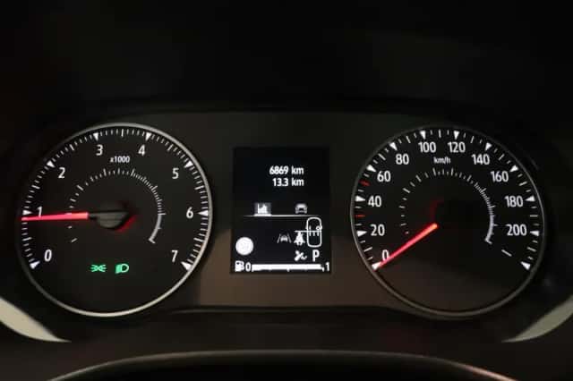 Dacia Sandero (2025) thumbnail 4