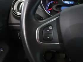 Renault Captur (2018) thumbnail 21