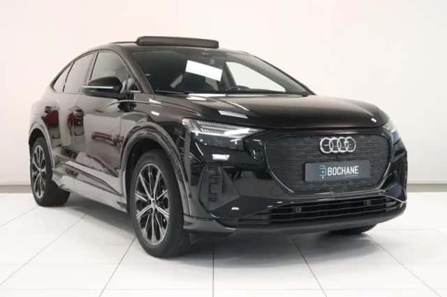 Audi Q4 (2023) thumbnail 5