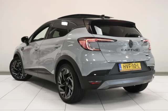 Renault Captur (2025) thumbnail 6