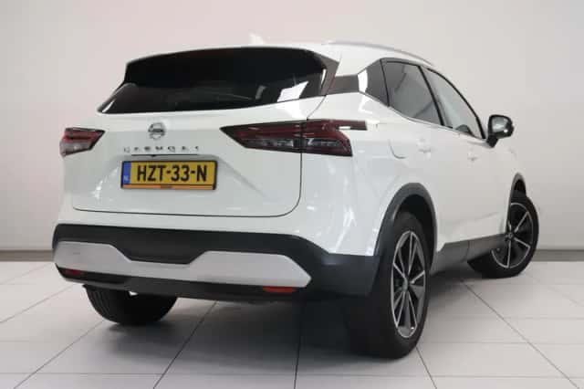 Nissan Qashqai (2022) thumbnail 2