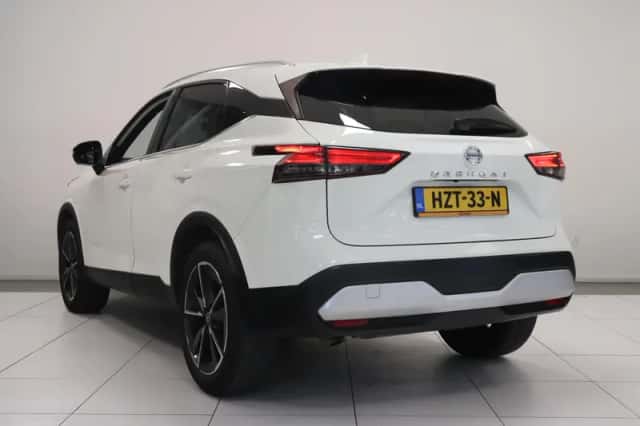 Nissan Qashqai (2022) thumbnail 6