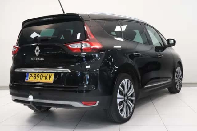 Renault Grand Scénic (2022) thumbnail 2