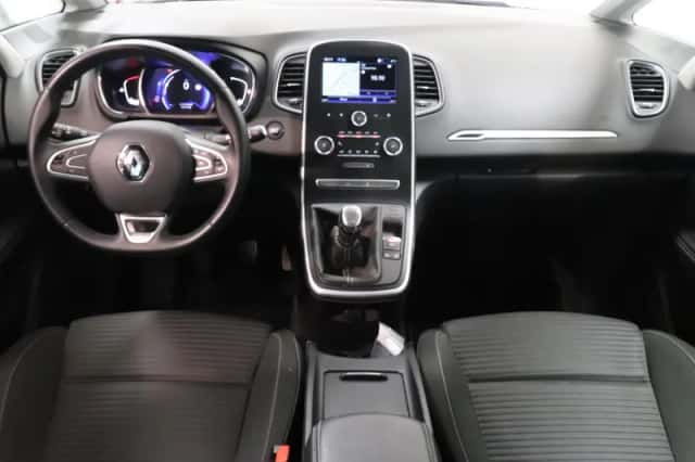 Renault Grand Scénic (2022) thumbnail 3