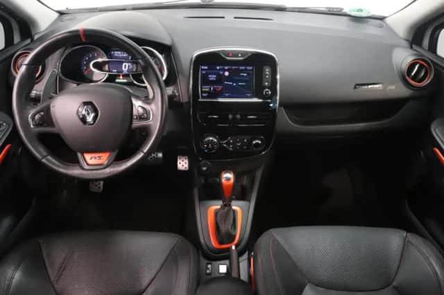 Renault Clio (2014) thumbnail 3