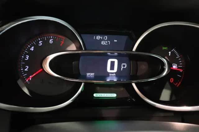 Renault Clio (2014) thumbnail 4