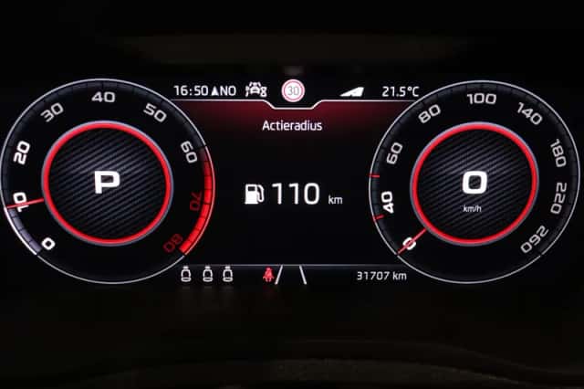 Škoda Karoq (2021) thumbnail 4