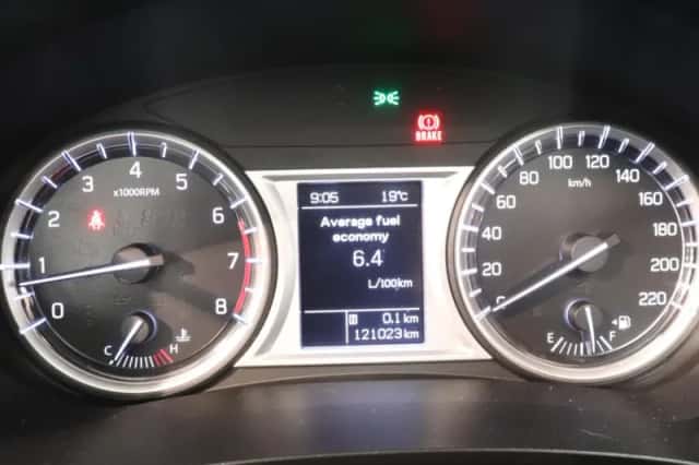 Suzuki Vitara (2015) thumbnail 4