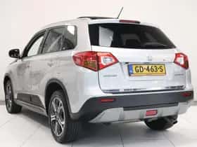 Suzuki Vitara (2015) thumbnail 6