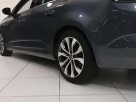 Renault Mégane (2023) thumbnail 16