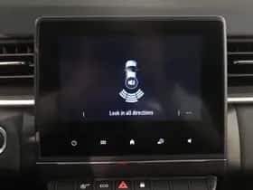 Renault Captur (2024) thumbnail 11