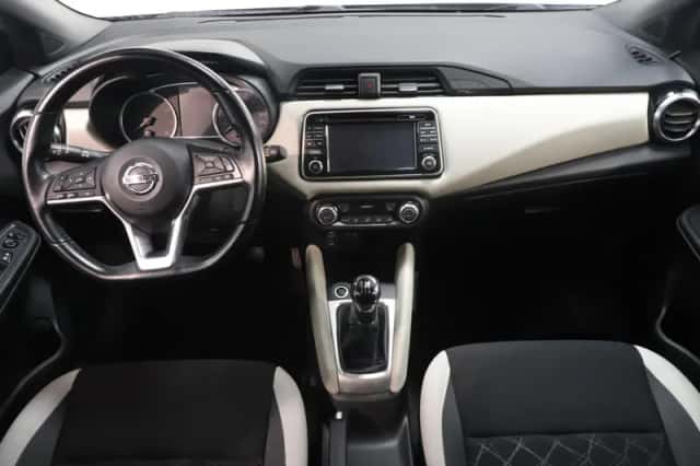 Nissan Micra (2018) thumbnail 3
