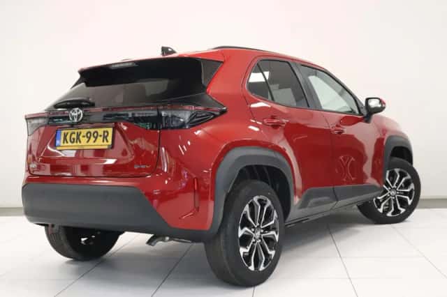 Toyota Yaris Cross (2026) thumbnail 2