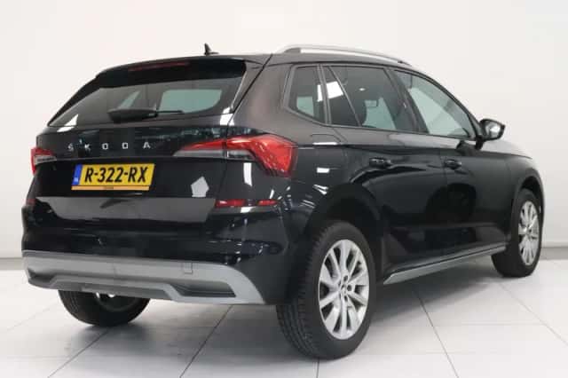 Škoda Kamiq (2021) thumbnail 2