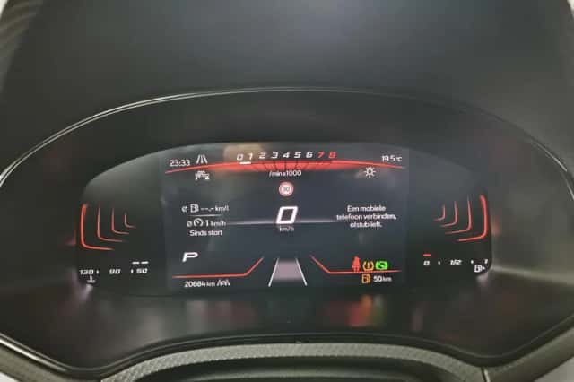 SEAT Arona (2025) thumbnail 4
