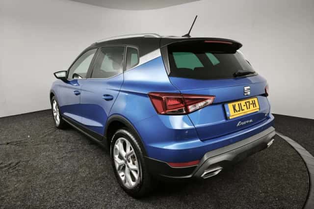 SEAT Arona (2025) thumbnail 6