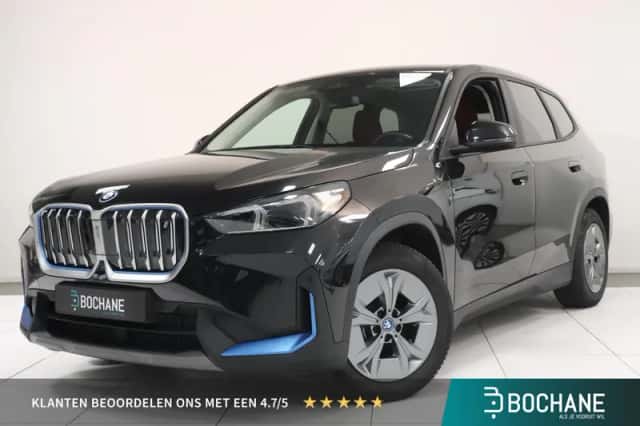 BMW iX1 (2023) thumbnail 1