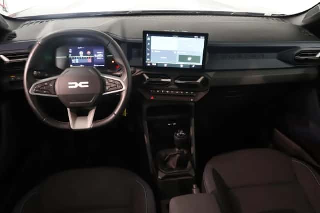 Dacia Duster (2025) thumbnail 3