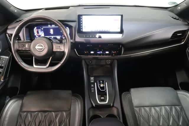 Nissan Qashqai (2023) thumbnail 3