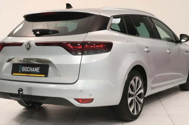 Renault Mégane (2023) thumbnail 2