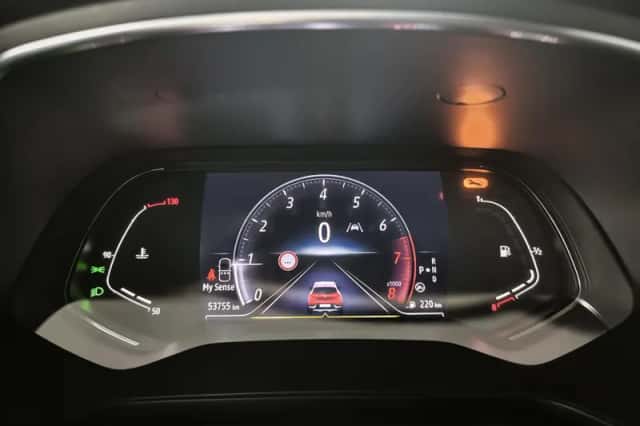 Renault Captur (2020) thumbnail 4