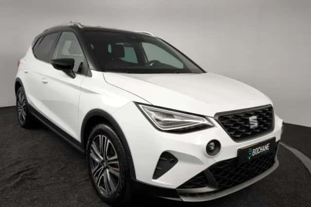 SEAT Arona (2024) thumbnail 5