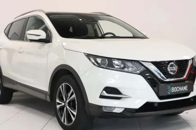 Nissan Qashqai (2021) thumbnail 4