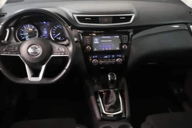 Nissan Qashqai (2021) thumbnail 6
