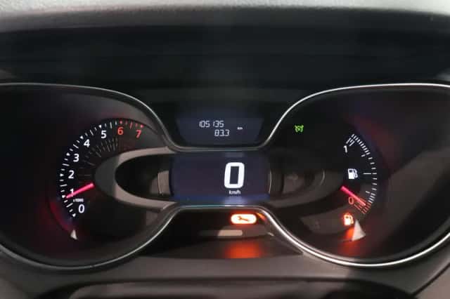 Renault Captur (2017) thumbnail 4