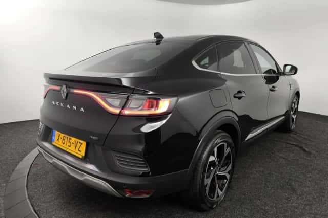 Renault Arkana (2024) thumbnail 2