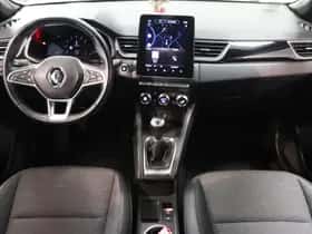 Renault Captur (2022) thumbnail 3