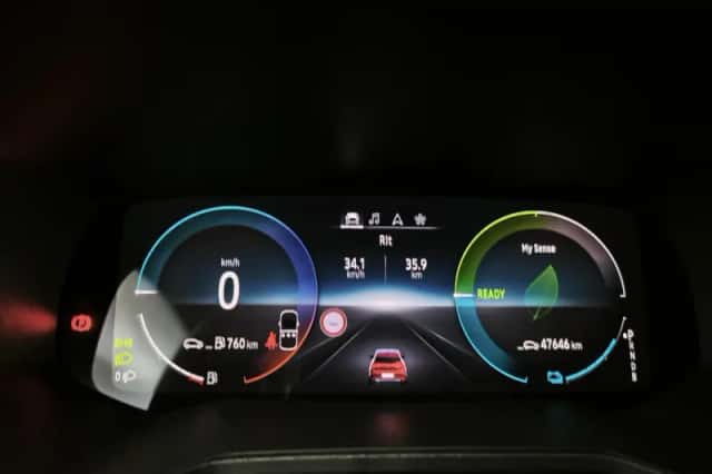 Renault Clio (2024) thumbnail 4