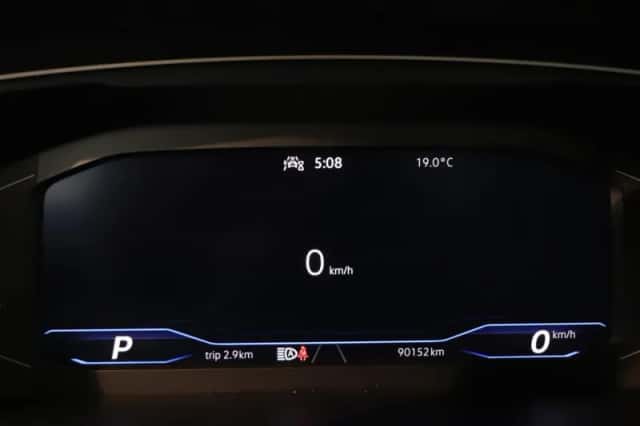 Volkswagen Tiguan (2021) thumbnail 4