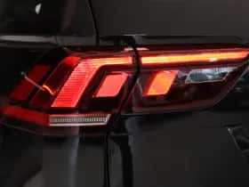 Volkswagen Tiguan (2021) thumbnail 35