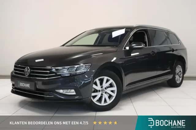 Volkswagen Passat (2023) thumbnail 1