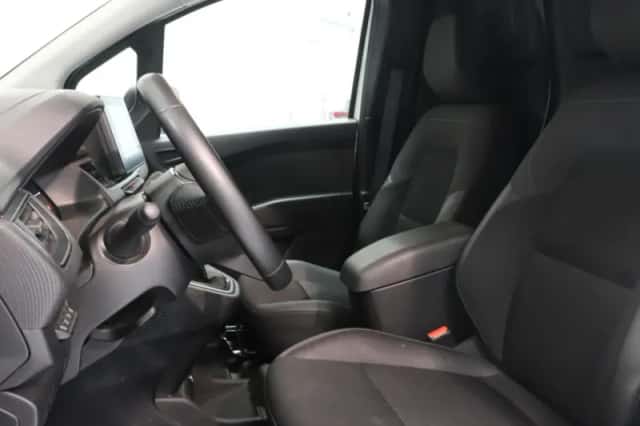 Renault Kangoo (2024) thumbnail 6